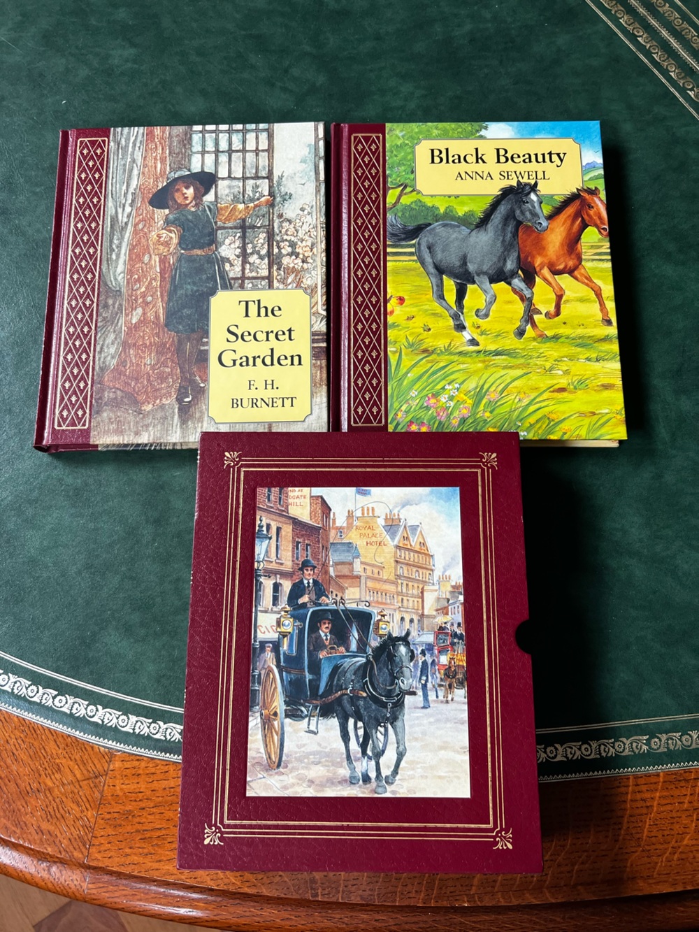 Collectible Hardcover Book Set The Secret Garden and Black Beauty
